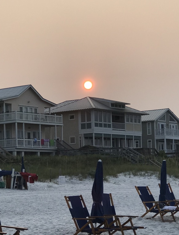 Sunrise at the beach