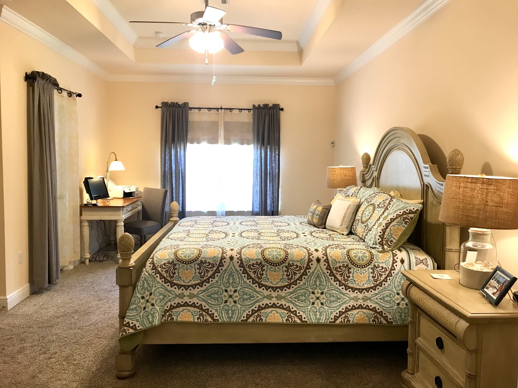 Master Bedroom; king bed