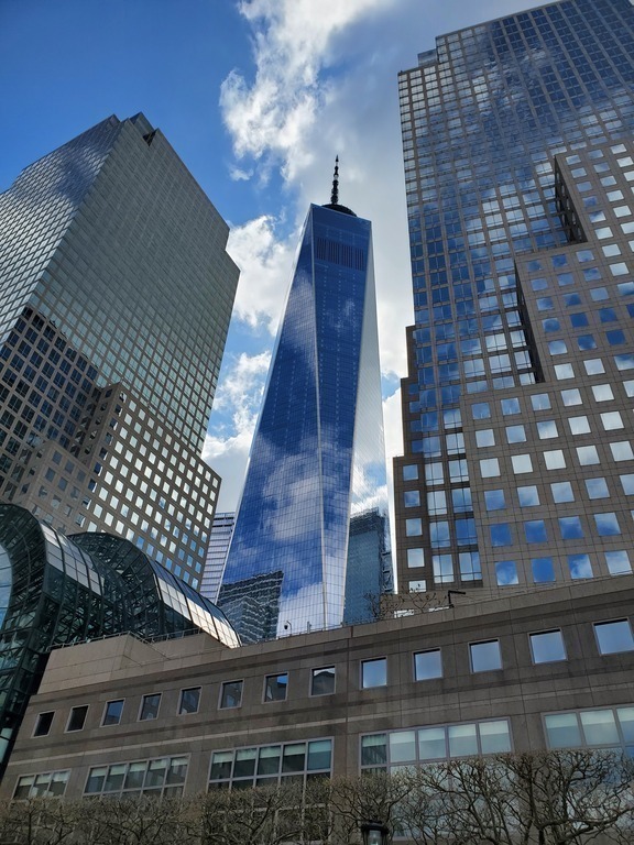 35 minutes on the subway to lower Manhattan, including 1 World Trade Center