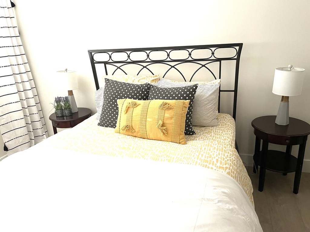 Bed Room 2 Queen bed