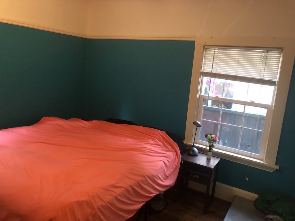 1st bedroom-king bed