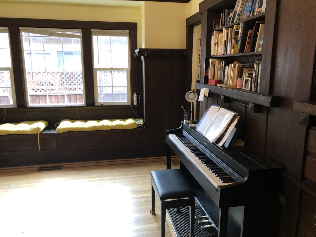 piano in dining room
