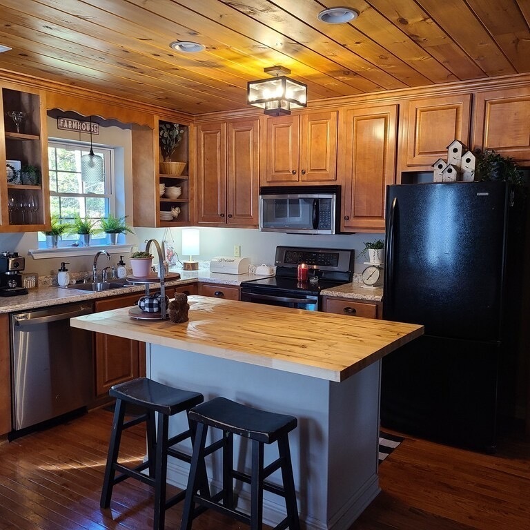 Kitchen with everything you need