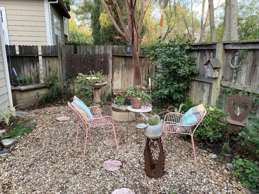 BBQ and Pizza Oven are hooked up and ready to go!