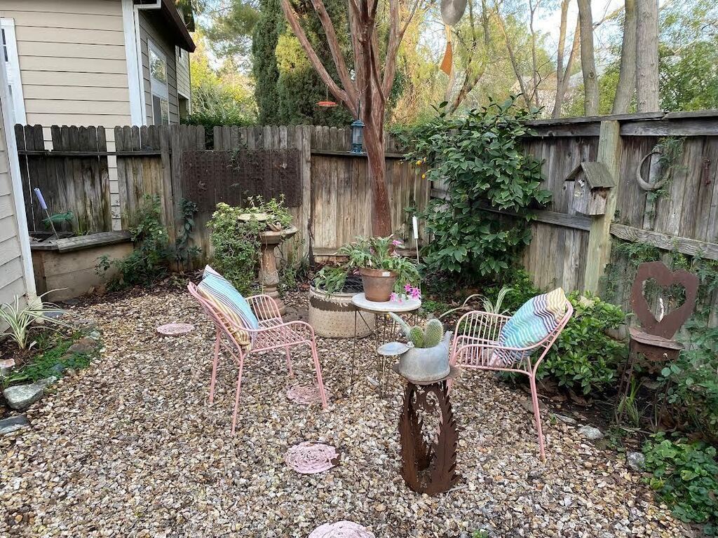 BBQ and Pizza Oven are hooked up and ready to go!