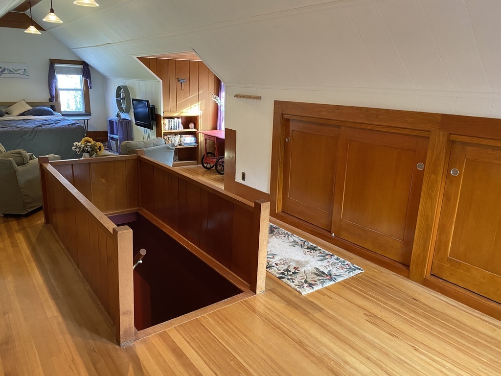 Upstairs Master Bedroom suite with Bathroom