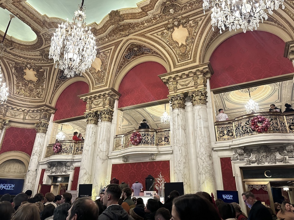 Multiple beautiful locations for concerts and shows in Boston such as this.40m drive or take the train