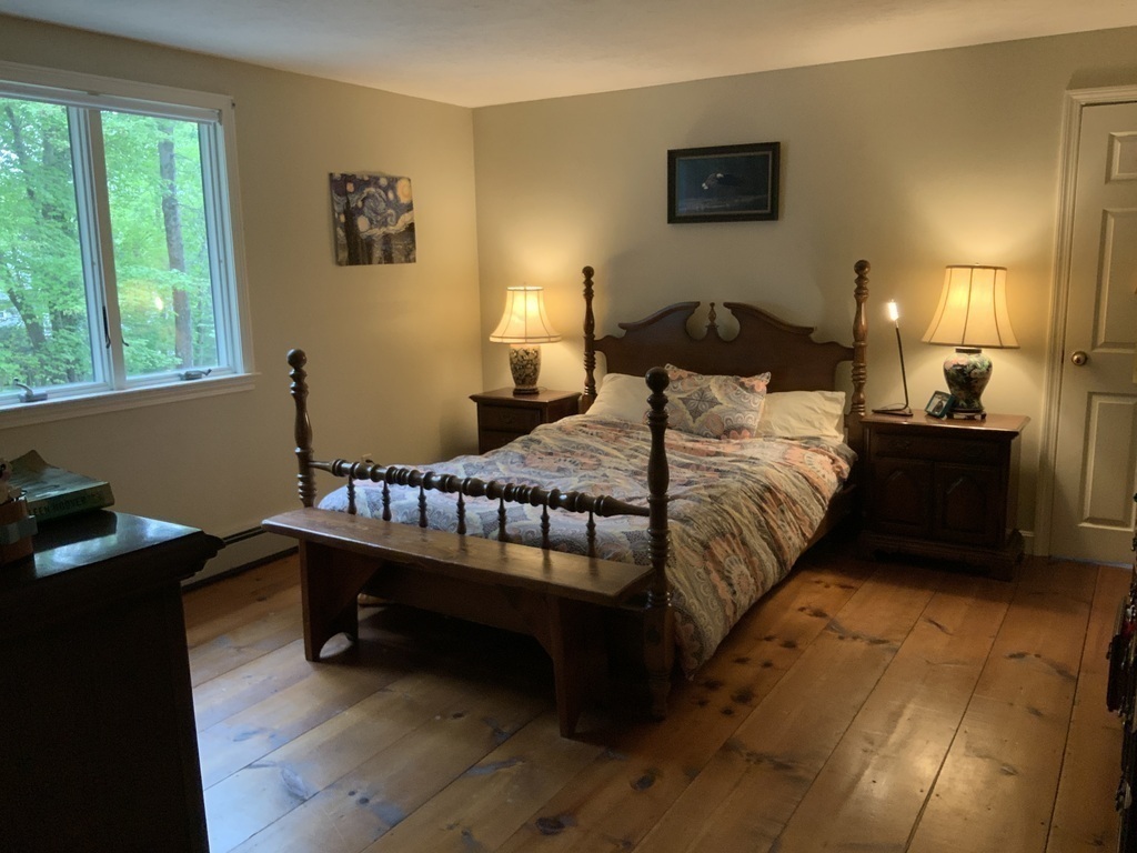 Bedroom 4- Double bed