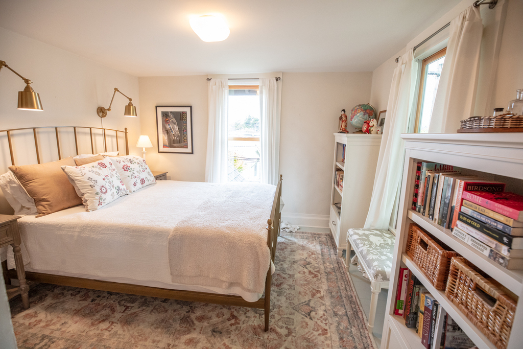 Bedroom 3 - queen bed