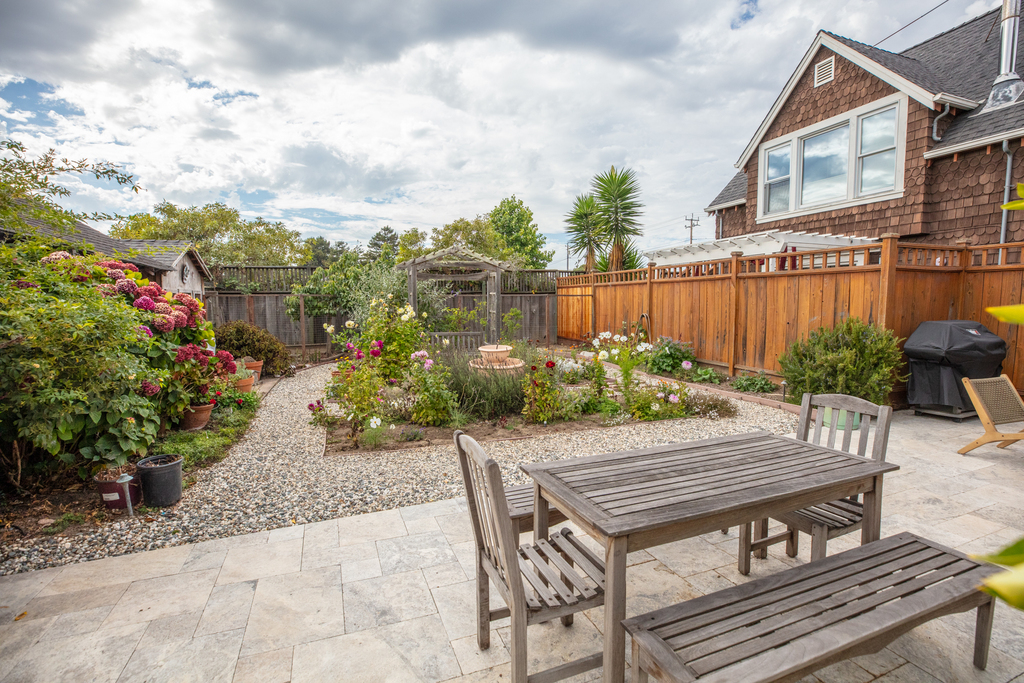 Outdoor dining table in backyard