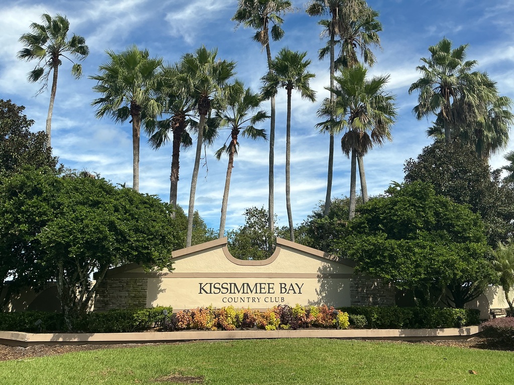 Entrance to Kissimmee Bay Community