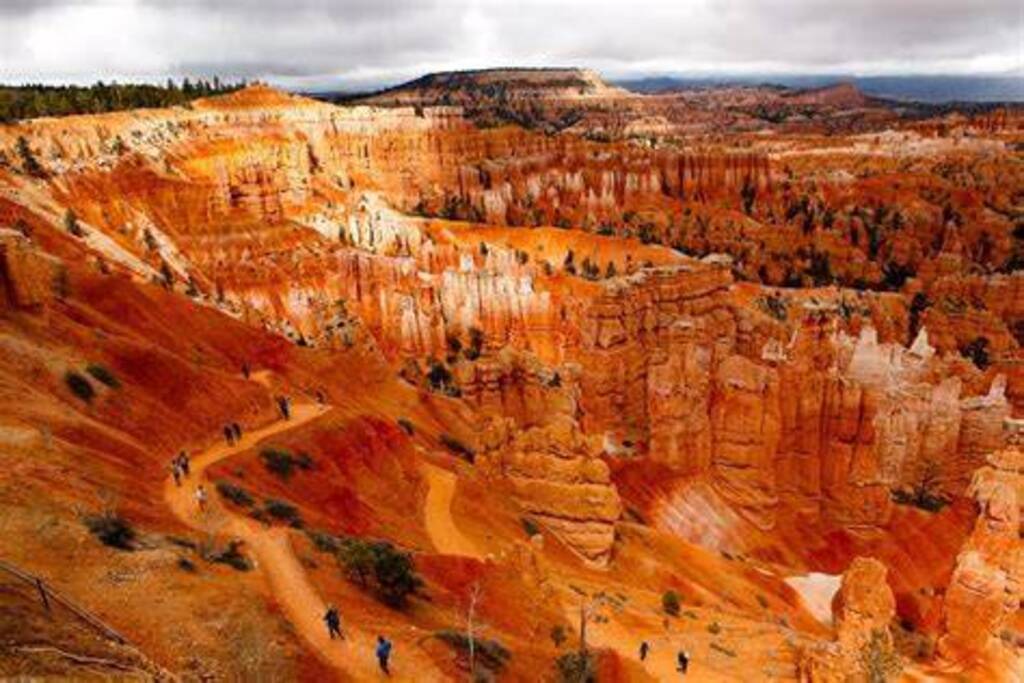 Bryce Canyon National Park - 3 hrs 20 minutes away