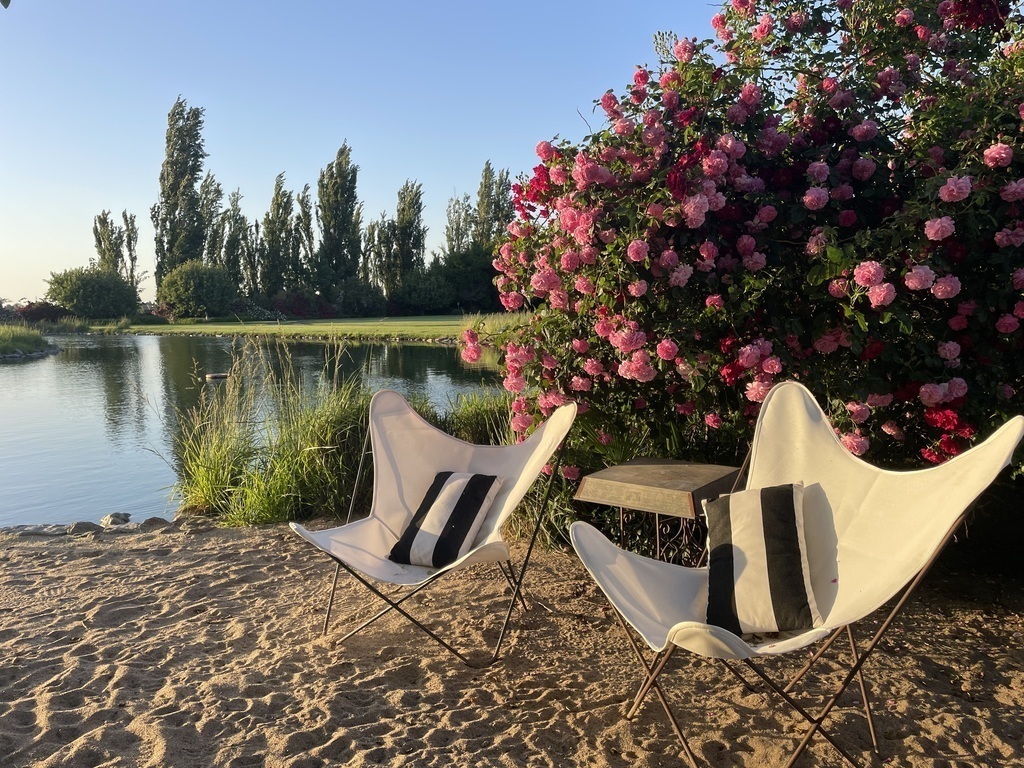 The beach seats about 15. There's an outdoor bar and barbecue on the beach.