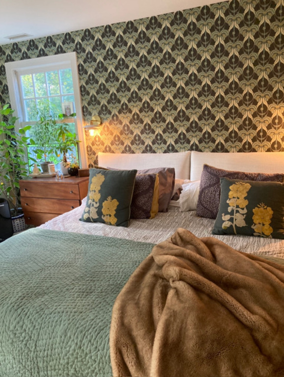 Primary Bedroom with King Size Bed and Full Bathroom with Shower/Tub/Sink