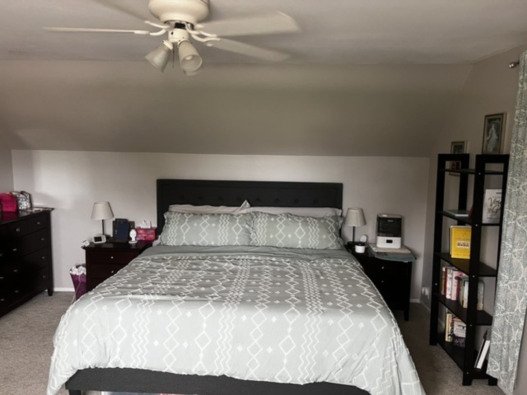 King size bed (main bedroom upstairs)