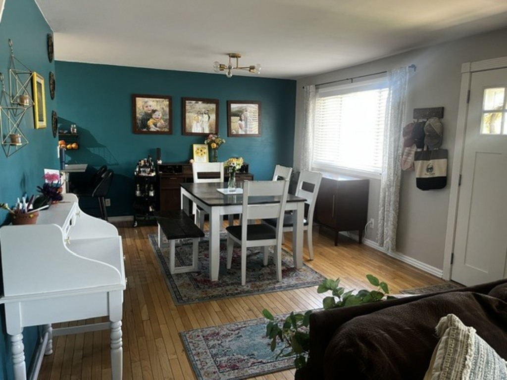 Dining room viewed from the family room