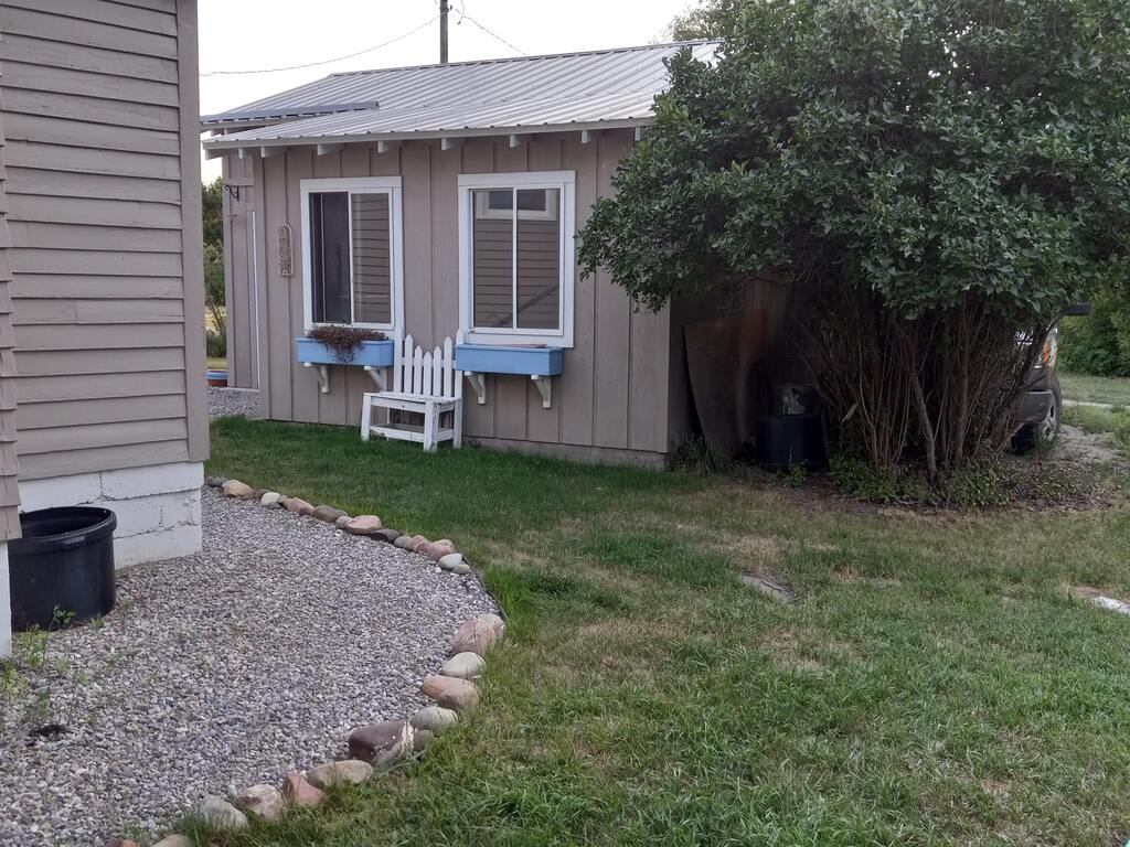 Garden shed