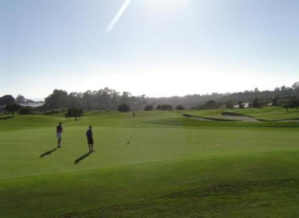 Encinitas Ranch Golf Course-10 min walk