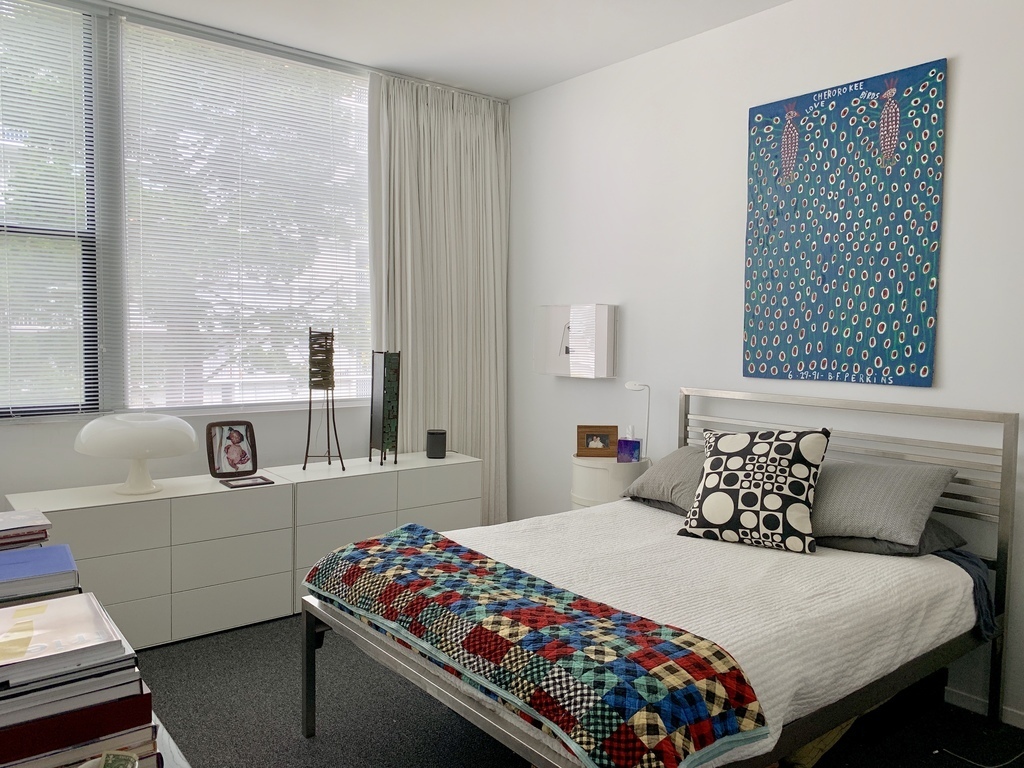 Master Bedroom with Queen bed