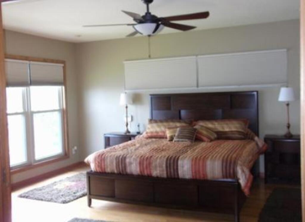 Master Bedroom- Has been updated. New Photo soon