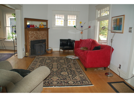 Living room (no more cat)