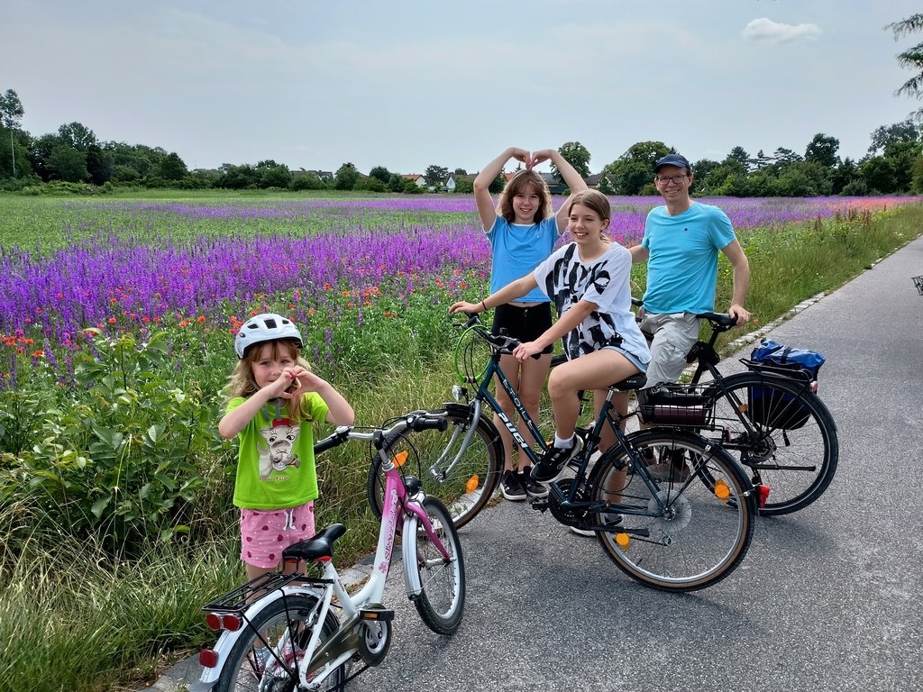 bike ride to the castle of Laxenburg