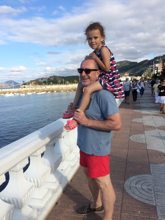 Jon and great granddaughter in Bilbao 