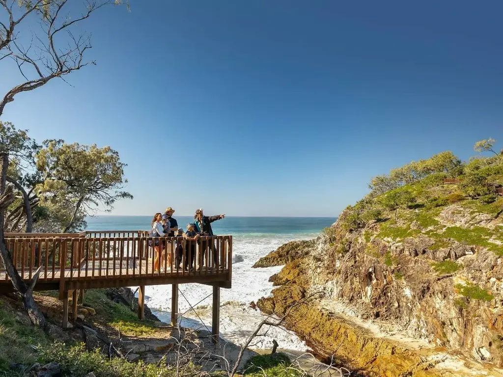 Day trip: North Stradbroke Island