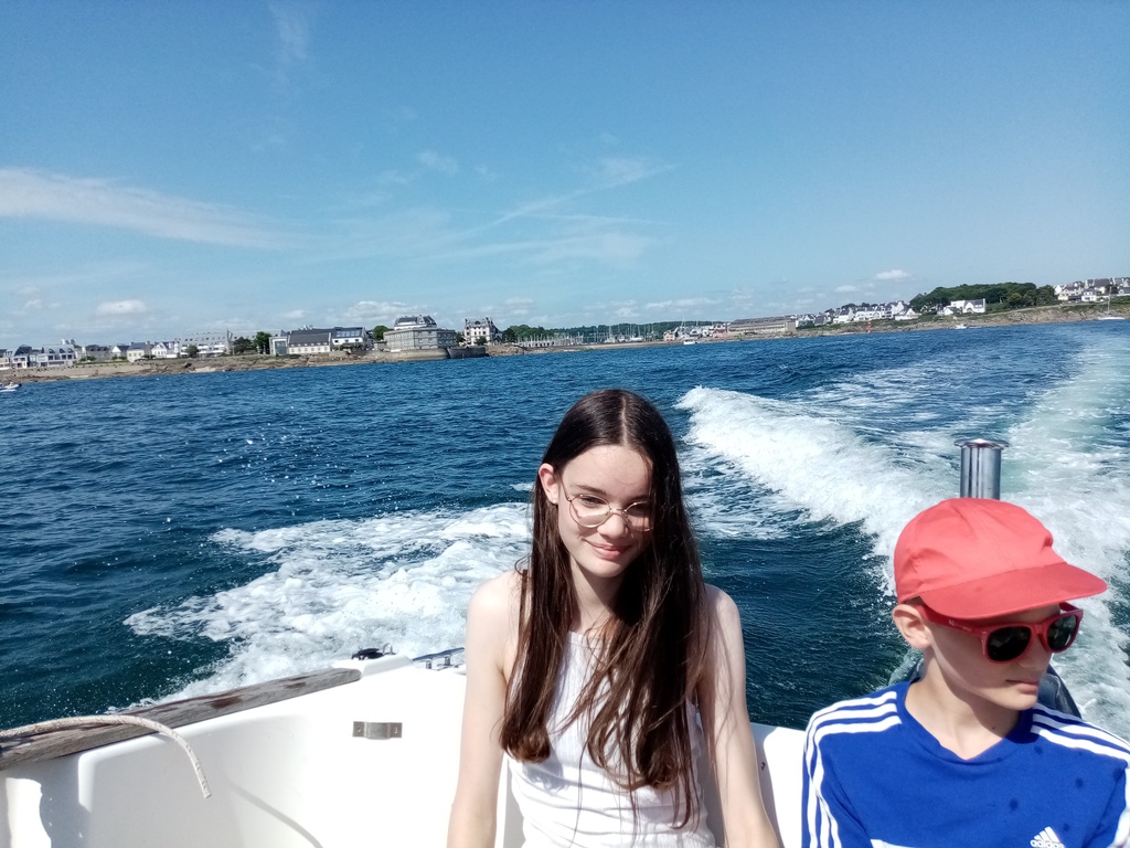 My granddaughter Pina and her brother Lowietje