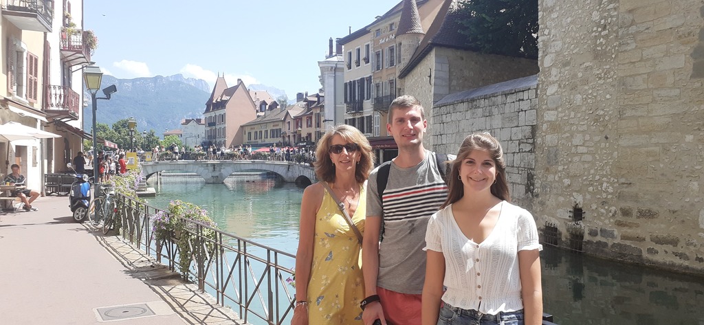 The family in Annecy (2020)