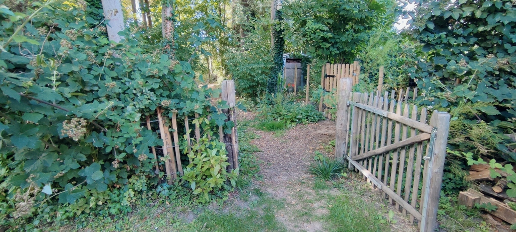 toegang naar stukje rustige natuur.