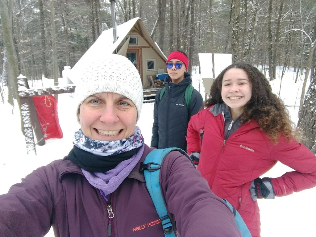 Cabin in Gatineau Park (ski or walk in)