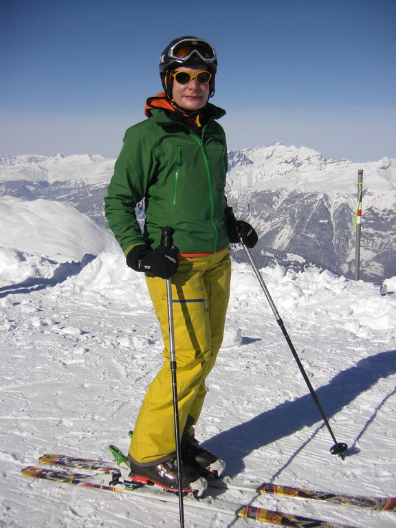 Skifahren ist eine der Möglichkeiten, den Winter zu geniessen.