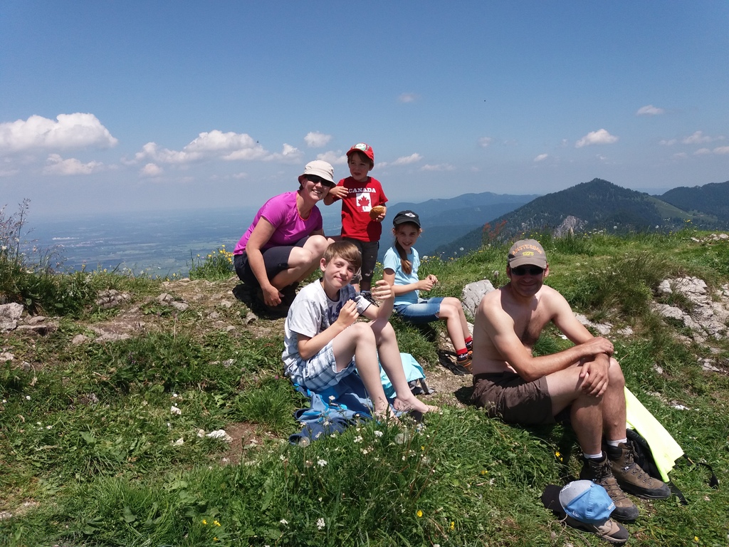 Jochberg 40 min away