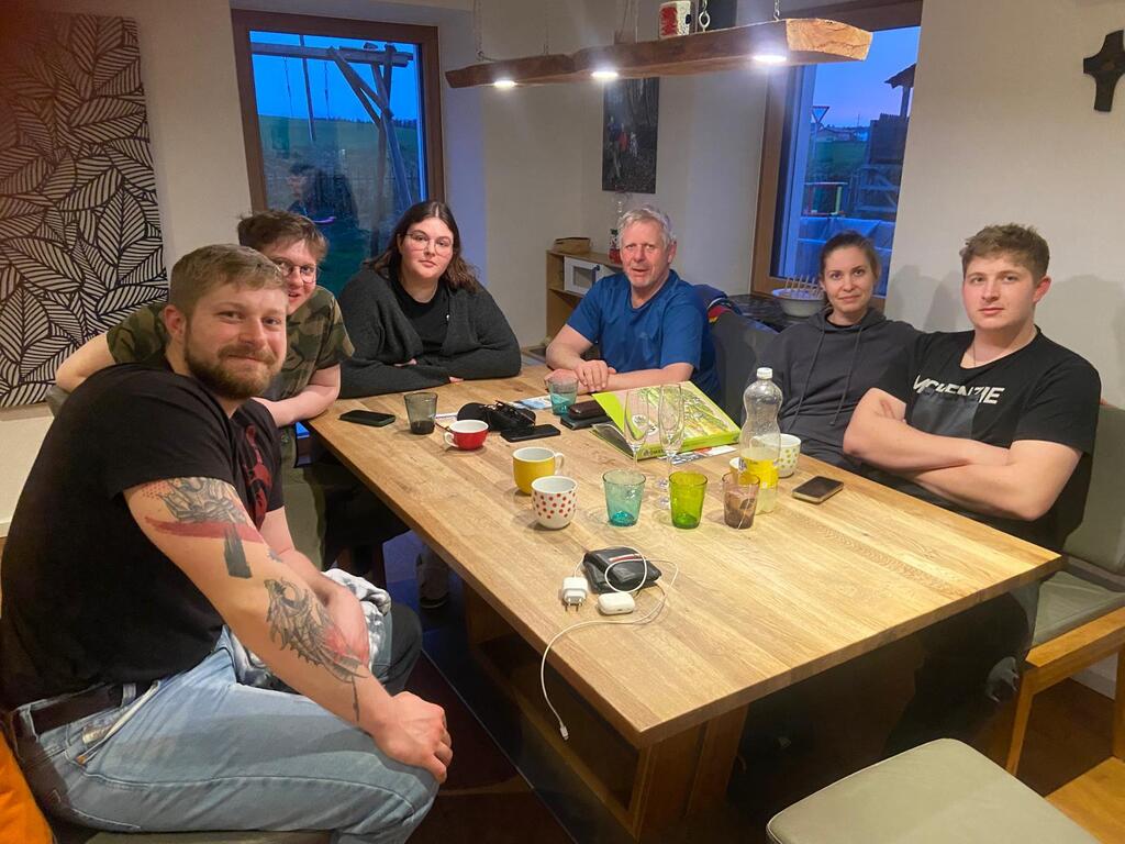 Family members - home exchange Easter 2023