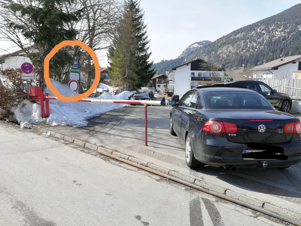 Einfahrt über die Rampe