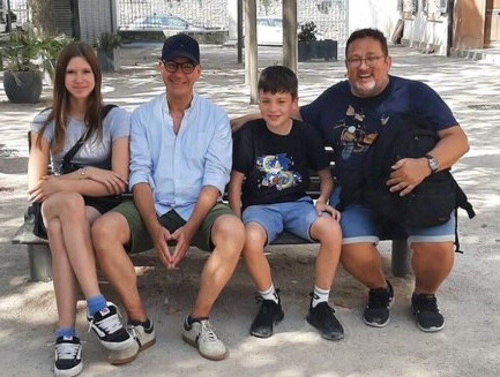 Best regards, Snezi, Detlef, Patrick & Martin