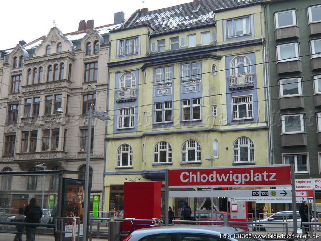 ...till Haltestelle Clodwigplatz (it needs 15 min.)...