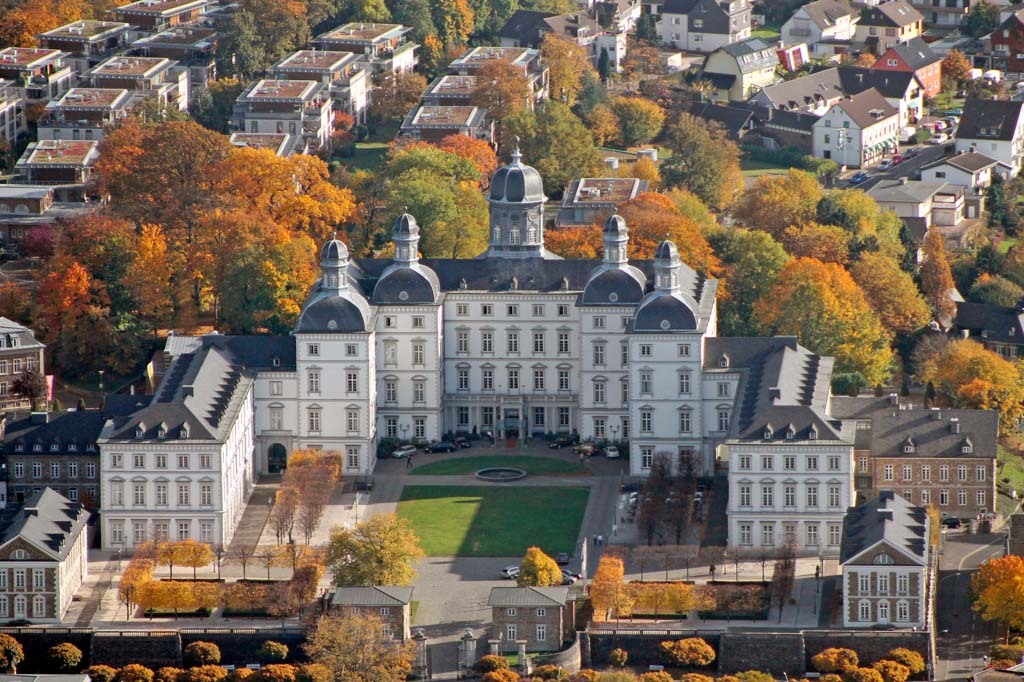 ...today a hotel: Schloss Bensberg in Bergisch Gladbach...