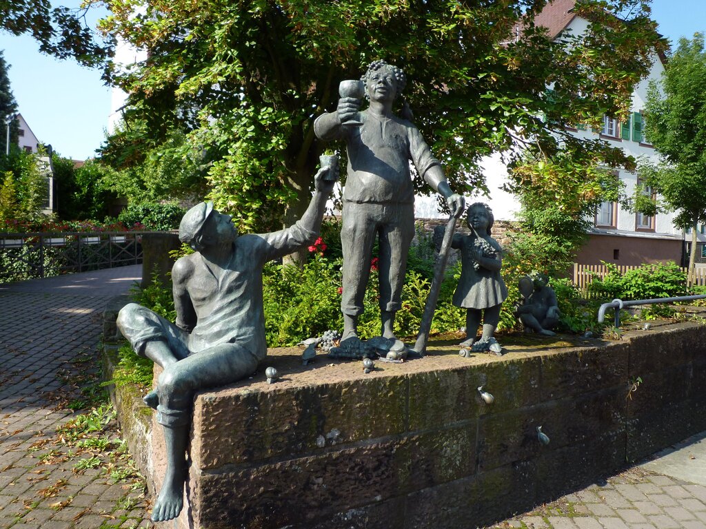 Hier wird Wein gekeltert und getrunken