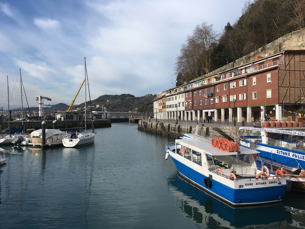 This boat takes you to our island, 10min.