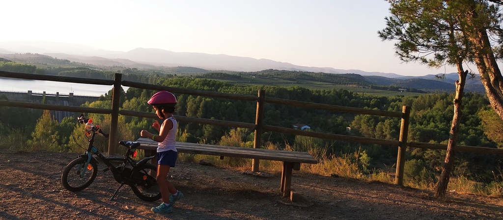 Summer 2018_ Navajas (50 km-50 min.)