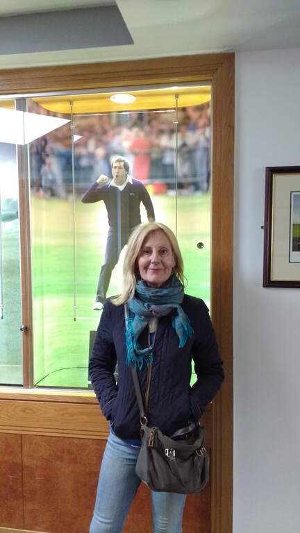 María e Saint Andrew 