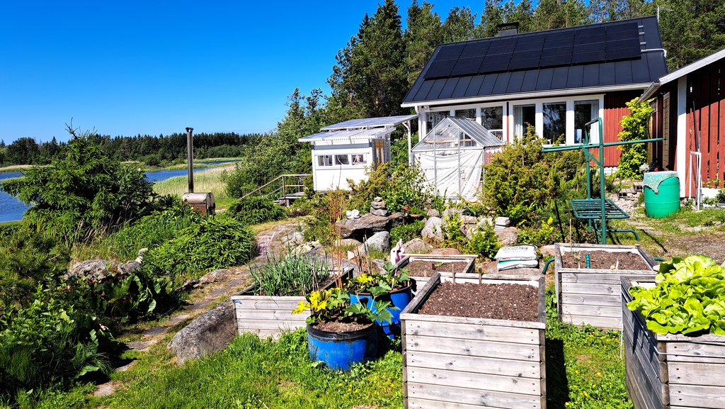 Solar panels on the roof!