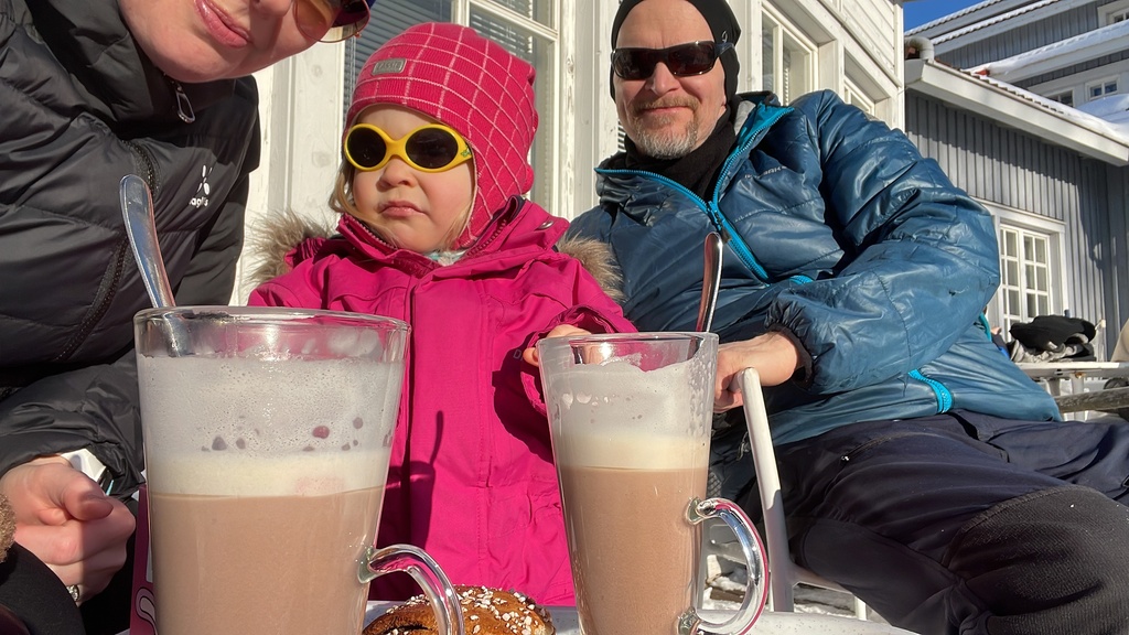 Having a hot chocolate at Villa Elba 