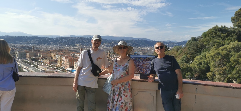 À Nice avec Hugo, notre fils qui vit à Montréal 