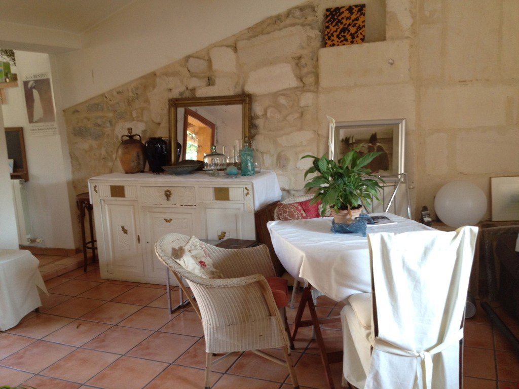 2d floor. Living-room