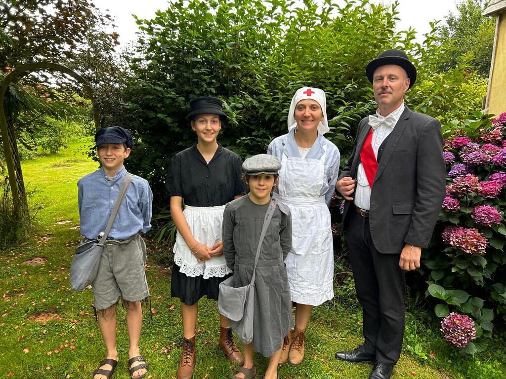 Déguisés style années 20