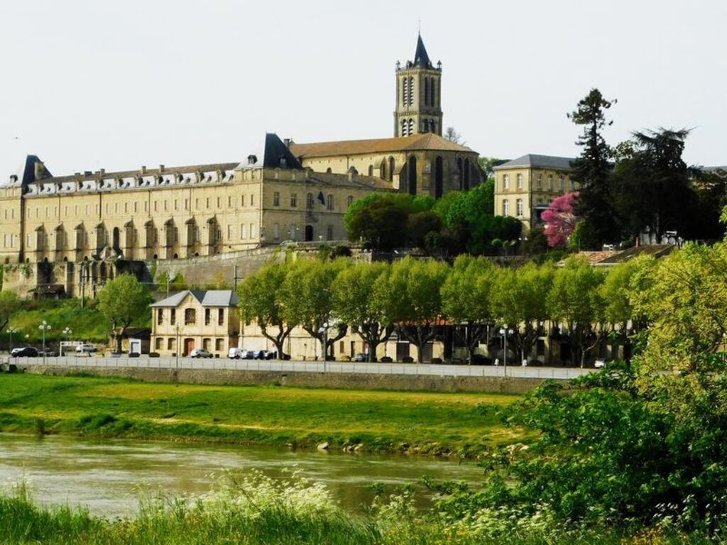 Country city of La Réole
