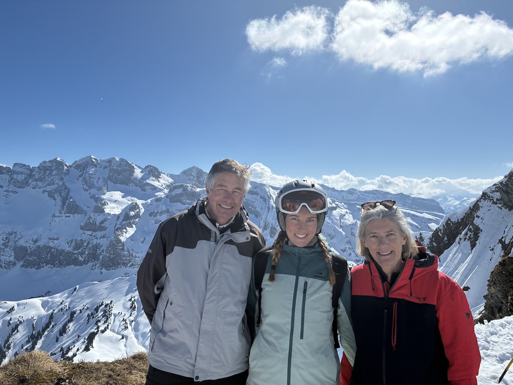 Thierry, Inès notre dernière fille et Charlotte 